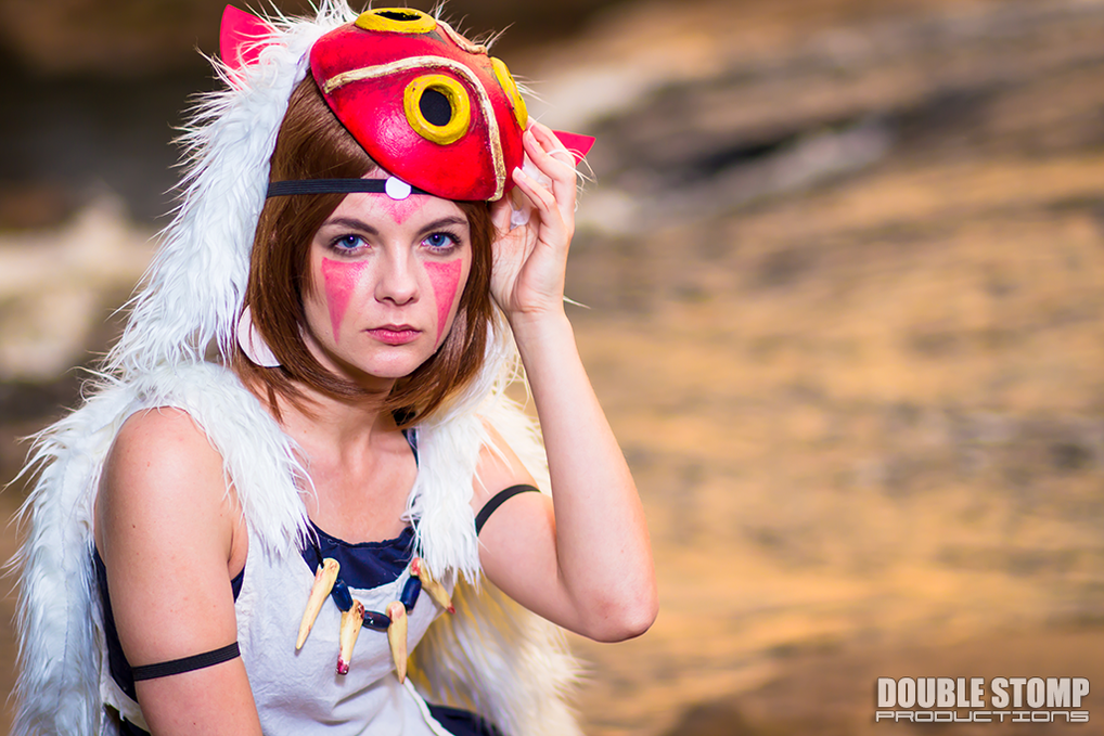 Show Us Your Moves: Tiffany Cosplays San from Princess Mononoke!