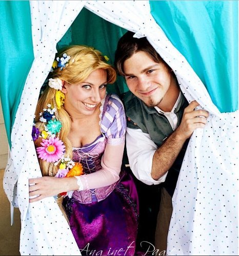 Valentine&#8217;s Day Couples Contest Entry: Alyson &#038; Alex as Rapunzel &#038; Flynn (Disney&#8217;s Tangled)