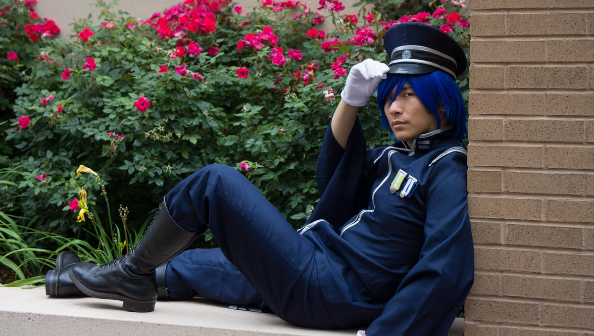 Show Us Your Moves: CrownEmpress Cosplays Kaito from Senbonzakura!
