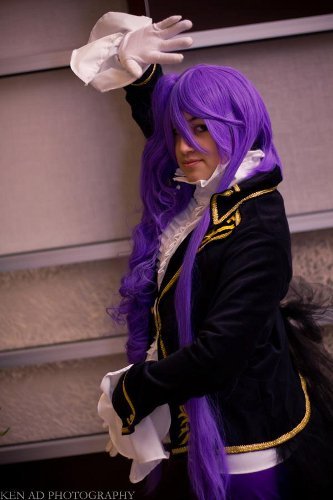 Show Us Your Moves: Hokaido Planet Cosplays as Sandplay Gakupo from Vocaloid!