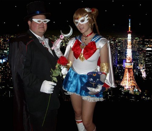 Valentine&#8217;s Day Couples Contest Entry: Samara &#038; Eric as Sailor Moon &#038; Tuxedo Mask!