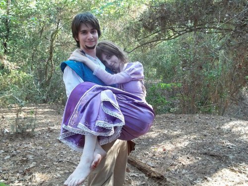 Valentine’s Day Couples Contest Entry: Teresa &#038; Cris as Rapunzel &#038; Flynn Rider (Tangled)