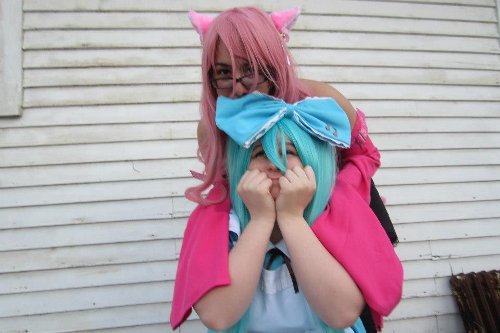 Valentine&#8217;s Day Couples Contest Entry: Tori &#038; Anitria as Miku &#038; Luka (Vocaloid: Alice in Musicland)