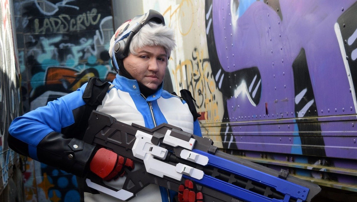 Manic Misha Cosplay as Soldier 76 from Overwatch