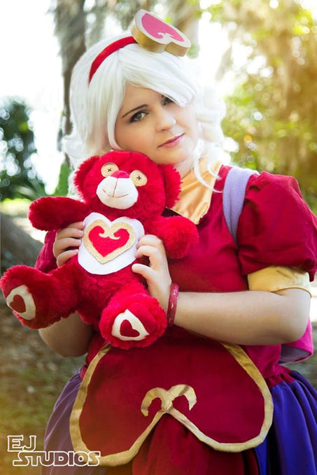 Sweetheart Annie from League of Legends