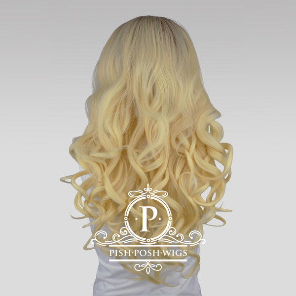 Stefani - Caramel Natural Blonde Wig